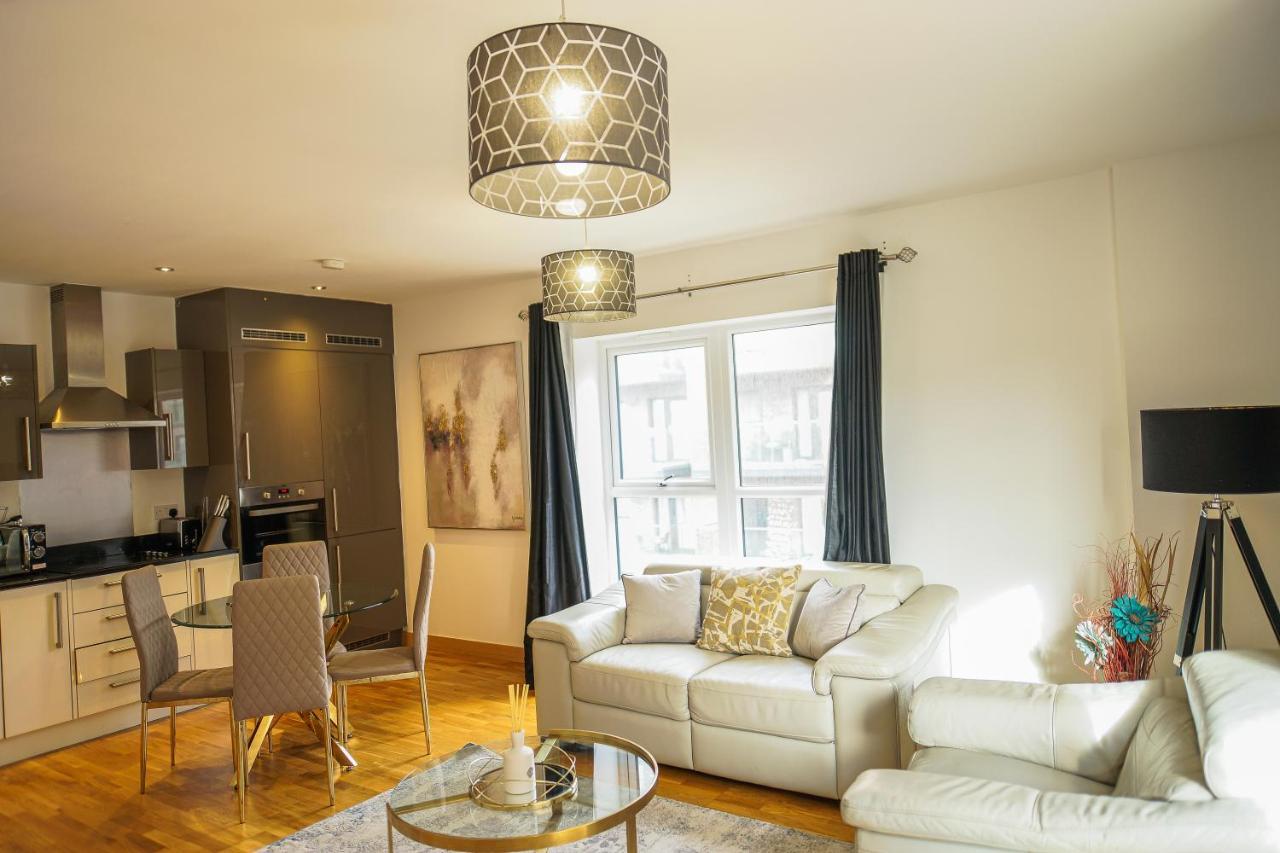 Dartford Luxury 2 Bed Apartment エクステリア 写真