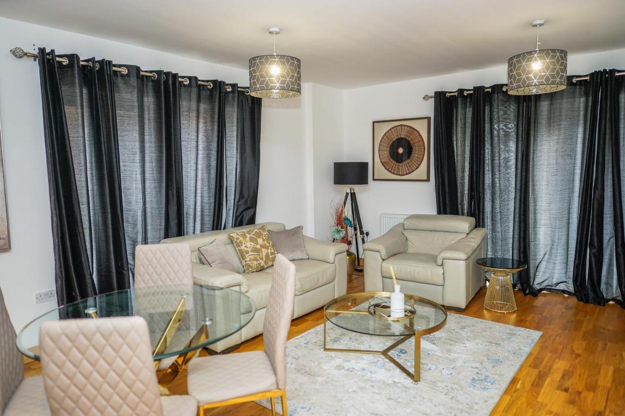 Dartford Luxury 2 Bed Apartment エクステリア 写真