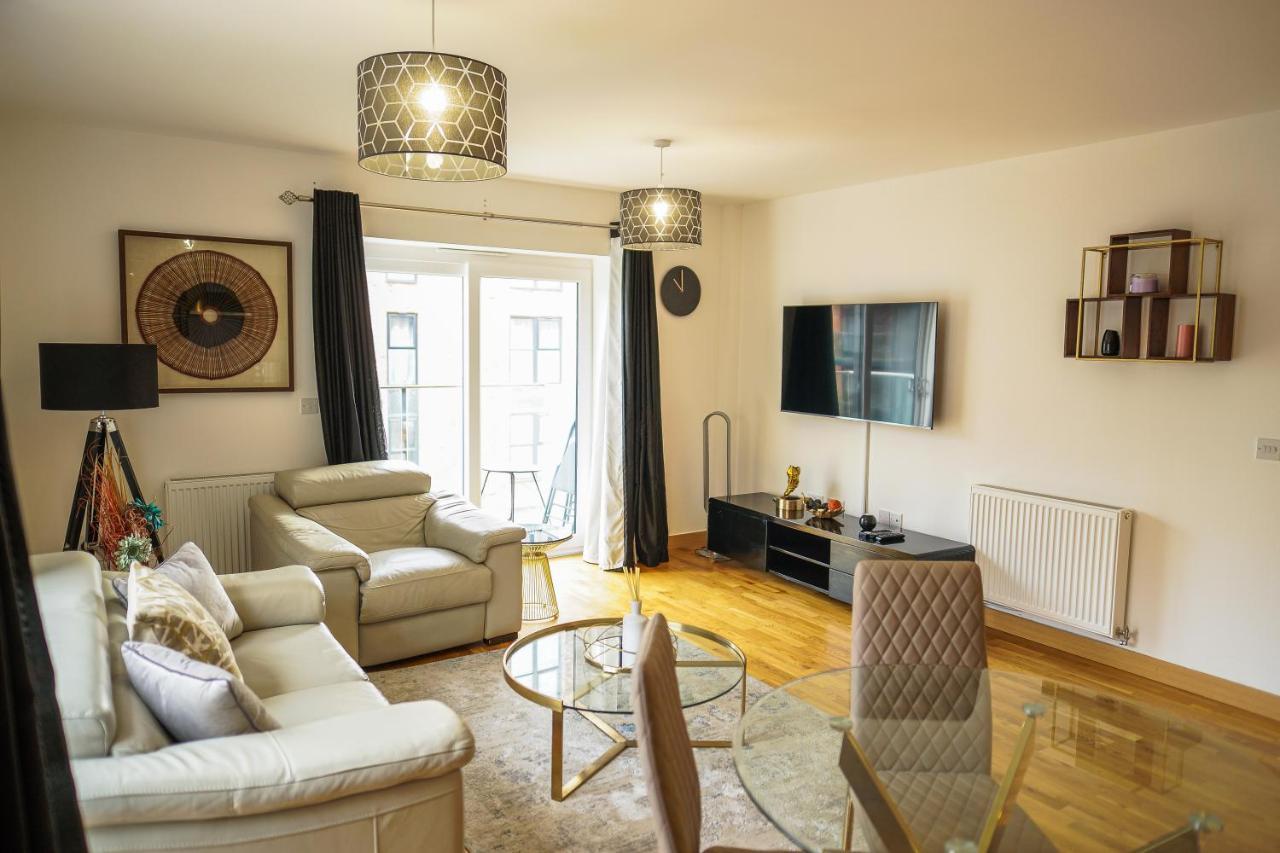 Dartford Luxury 2 Bed Apartment エクステリア 写真